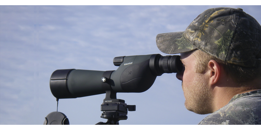 How to Choose A Birding Spotting Scope 