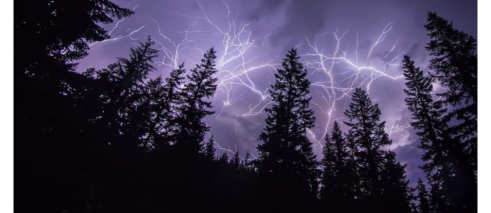 How Do Night Vision and Thermal Imaging Perform in Snowstorms?
