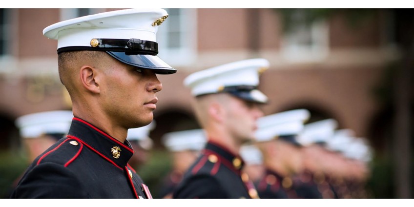 Dress uniform of US Army troops