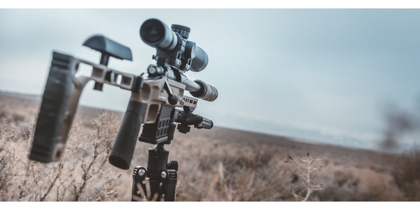 How to use a mil dot reticle scope for range finding?