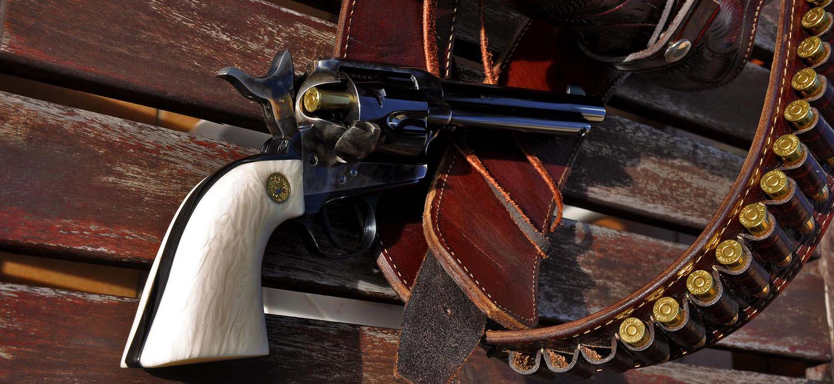 Colt. The legendary weapon and NVD for it